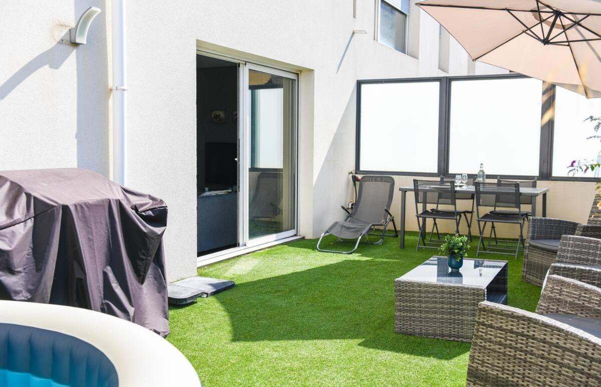 Superbe Appartement Avec Terrasse, Piscine & Parking Prive A Marseille Marselha Exterior foto
